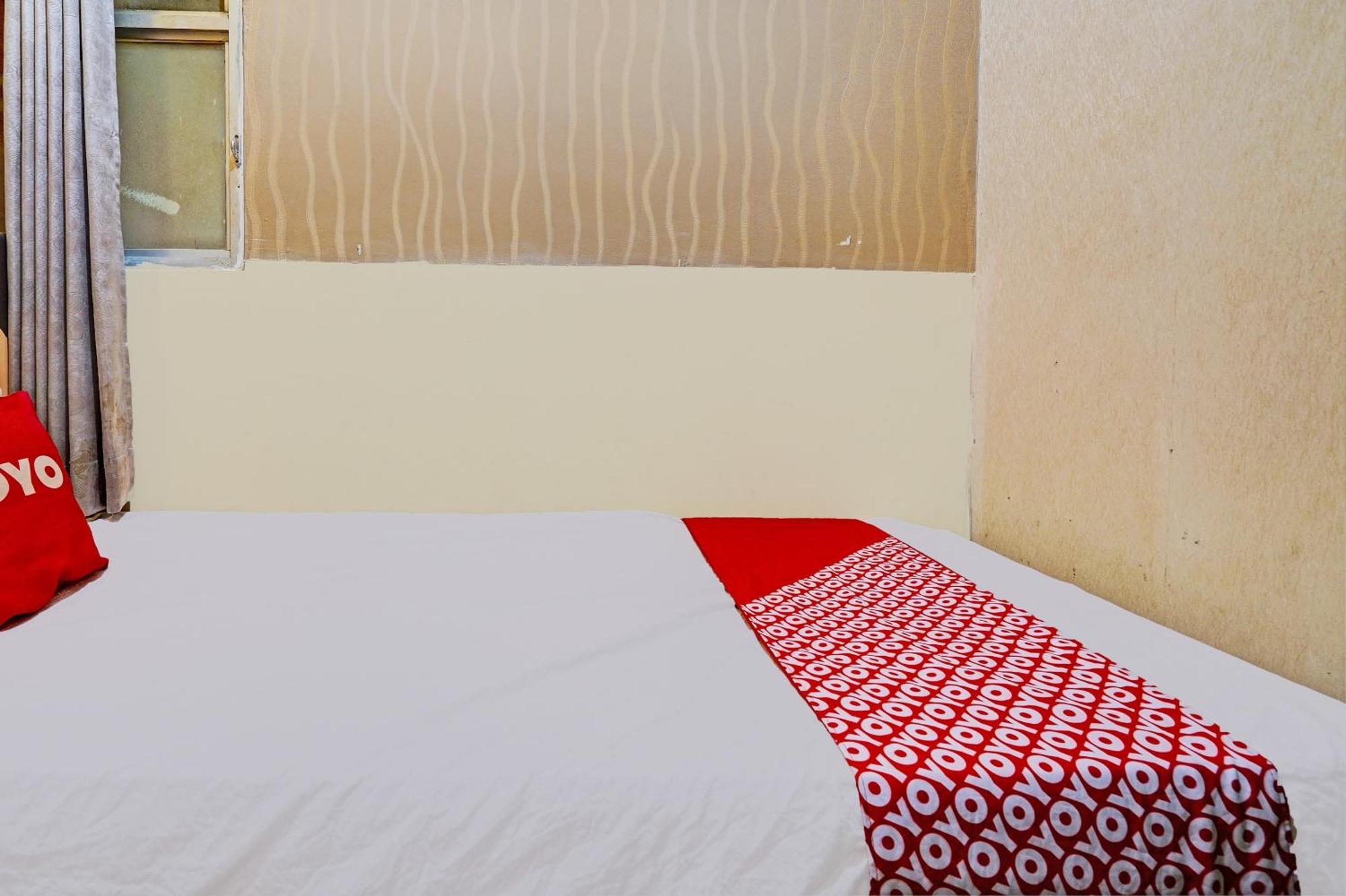Oyo 93439 The Metro By Interindo Hotel Bandung