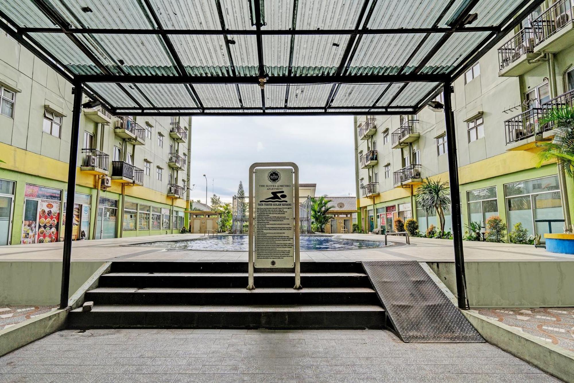 Hotel Oyo 93439 The Metro By Interindo Bandung